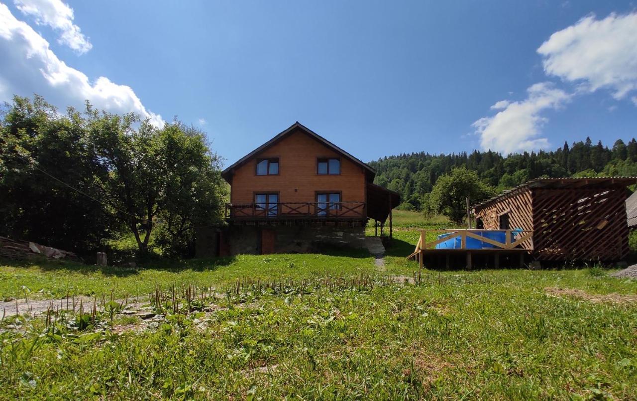 Smerekova Hata Oryavchyk Exterior photo